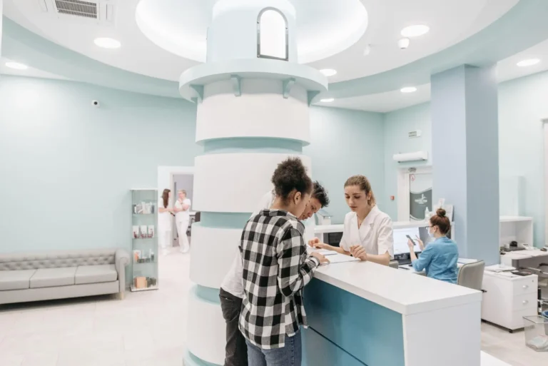 What Makes a Healthcare Interior Comfortable for Patients and Staff